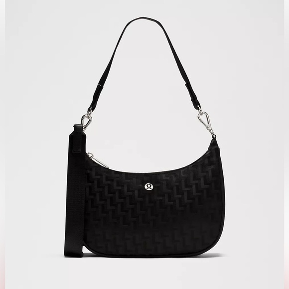 lululemon athletica Handbags - ❤️ Lululemon City Essentials Small Shoulder Bag 3L Monogram Jacquard BLACK